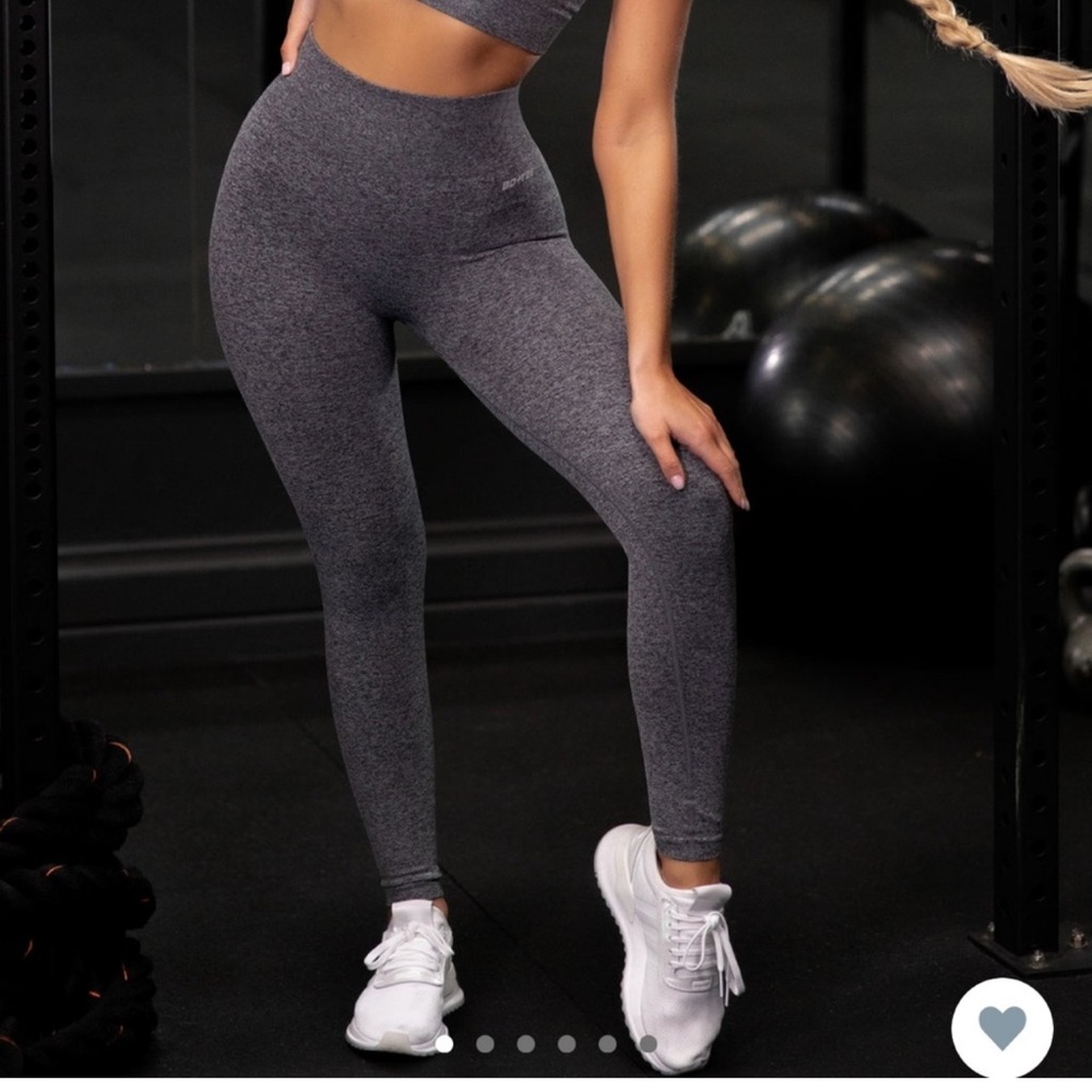 NWT bo + tee leggings